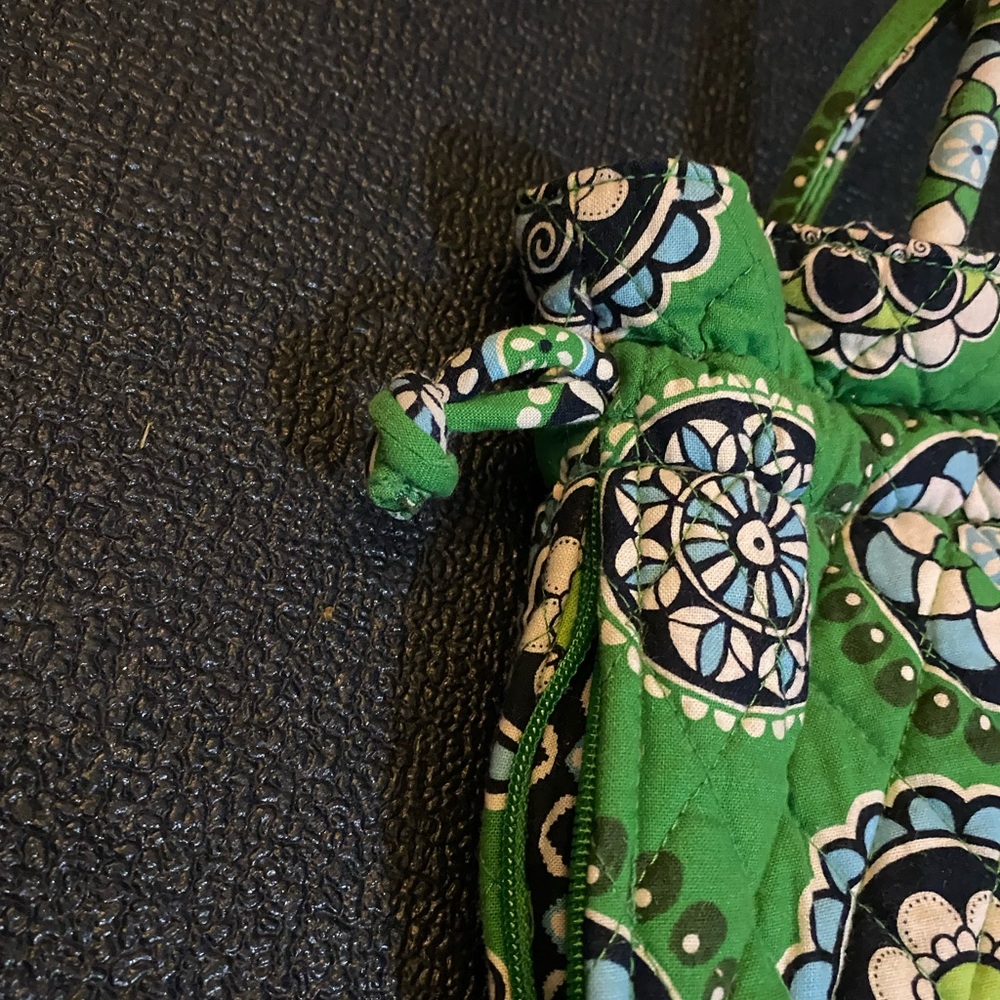 Vera Bradley “cupcakes green” purse. - Picture 8 of 9